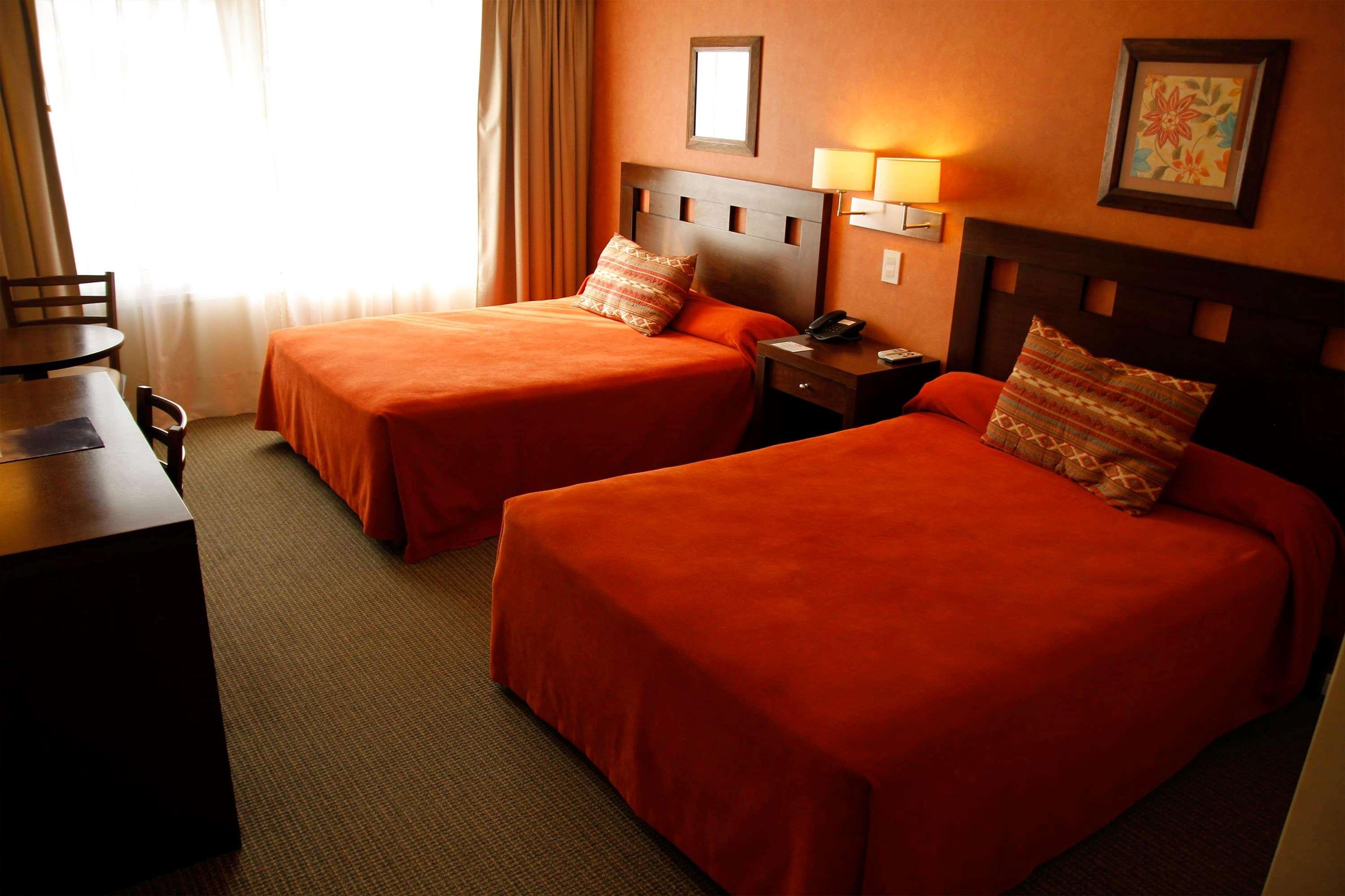 Hotel Howard Johnson Trenque Lauquen Zewnętrze zdjęcie